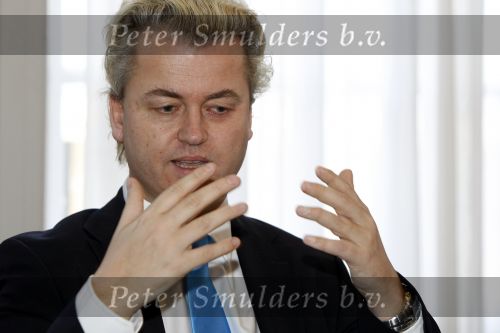 Den Haag 19 november 2009
Karel Hille intervieuwt Geert Wilders op het binnenhof.
Peter Smulders bv