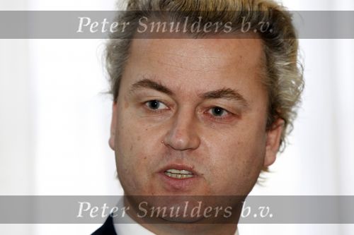 Den Haag 19 november 2009
Karel Hille intervieuwt Geert Wilders op het binnenhof.
Peter Smulders bv