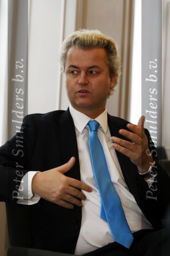 Den Haag 19 november 2009
Karel Hille intervieuwt Geert Wilders op het binnenhof.
Peter Smulders bv