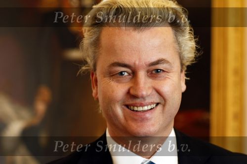 Den Haag 19 november 2009
Karel Hille intervieuwt Geert Wilders op het binnenhof.
Peter Smulders bv