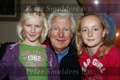 Overveen 18 november 2009
Presentatie cd van K3 met Kristel Josje (nieuw ) en Karen ( zwanger). Gerard Cox met ....
Peter Smulders bv