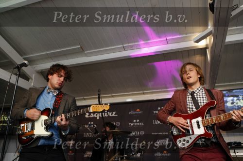 Amsterdam 18 november 2009
Esquire best geklede man van Nederland verkiezing. band Go back to the zoo
Peter Smulders bv