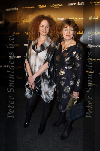 Amsterdam 19 november 2009
Prix de la mode in het rijksmuseum. Hedy d Ancona met dochter Hadassa de Boer
Peter Smulders bv