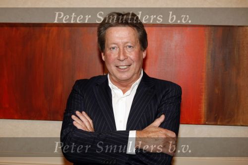Amsterdam Schiphol 23 november 2009
Presentatie boek Hans Kazan in het Hilton hotel.
Peter Smulders bv