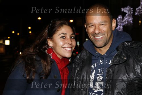 Amsterdam 11 november 2009
Presentatie cd Ellen ten Damme in Paradiso. Hind met vriend
Peter Smulders bv