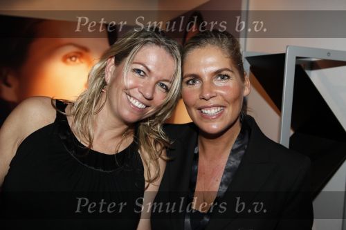 Amsterdam 10 december 2009
VIP avond van de miljonair fair in de RAI. irma v Hove met Kitty
Peter Smulders bv