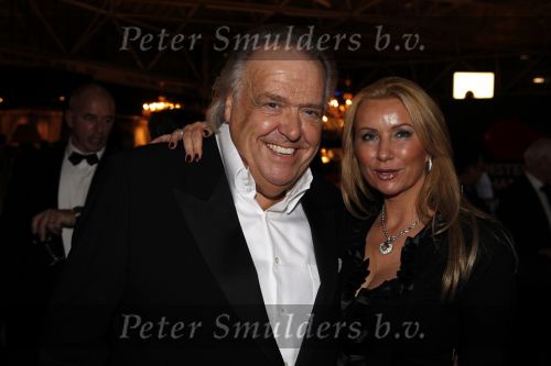 Amsterdam 10 december 2009
VIP avond van de miljonair fair in de RAI. John v Dijk met vriendin
Peter Smulders bv