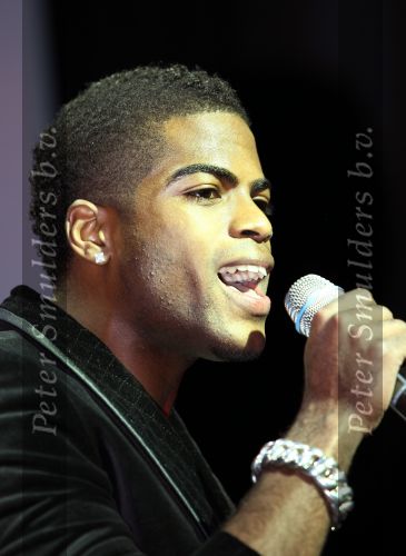 Amsterdam, 17 November 2009
Presentatie Escape van Finalisten Popstras 2009
Joshua Popstars 2009 
Peter Smulders BV