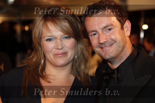 Amsterdam 16 november 2009
Premiere komt een vrouw bij de dochter in Tuschinski. Kluun met zijn vrouw
Peter Smulders bv