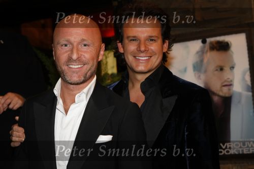 Amsterdam 16 november 2009
Premiere komt een vrouw bij de dochter in Tuschinski. Leco v zadelhoff met vriend Rob
Peter Smulders bv