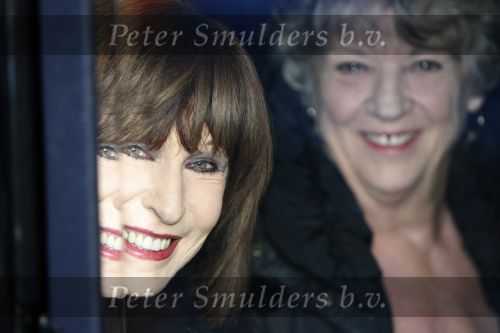 Amsterdam 8 december 2009
Begrafenis Ramses Shaffy op zorgvlied. Ramses vertrok met koets vanaf Carre. Daar waren Liesbeth List met man en dochter en Kitty Courbois
Peter Smulders bv
