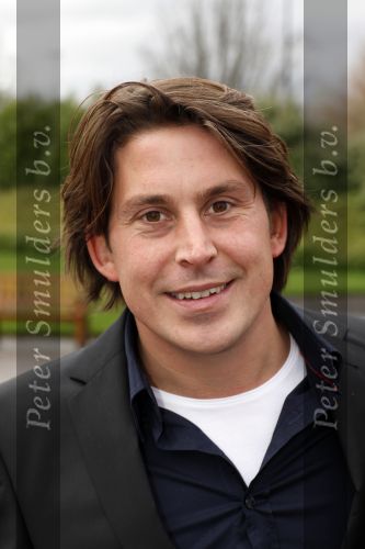 Kaatsheuvel 29 november 2009
Presentatie CD Sound of music in het efteling theater. Lodewijk Hoekstra met zijn vriendin Kristel Reijnhout
Peter Smulders bv