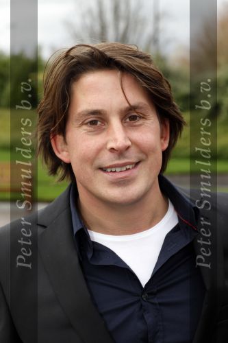 Kaatsheuvel 29 november 2009
Presentatie CD Sound of music in het efteling theater. Lodewijk Hoekstra met zijn vriendin Kristel Reijnhout
Peter Smulders bv