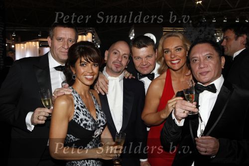 Amsterdam 10 december 2009
VIP avond van de miljonair fair in de RAI. Lonny met vriend en relaties
Peter Smulders bv