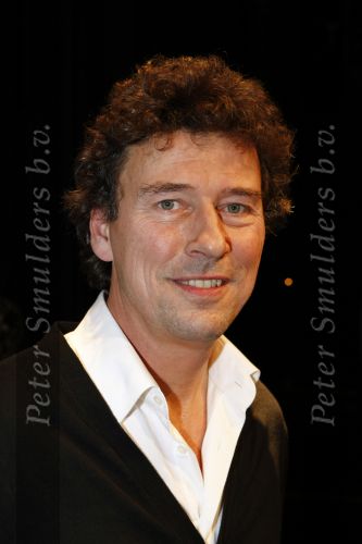 Gouda 7 december 2009
Premiere de gelukkige huisvrouw in het theater van Gouda.
De acteurs zijn Isa Hoes Marc Klein Essink Ruben Lursen Anne Lamsvelt en Marie Louise Stheins.
Peter Smulders bv