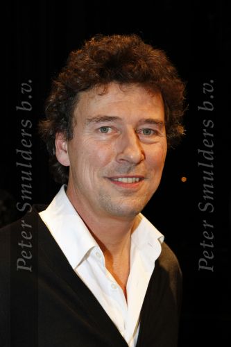Gouda 7 december 2009
Premiere de gelukkige huisvrouw in het theater van Gouda.
De acteurs zijn Isa Hoes Marc Klein Essink Ruben Lursen Anne Lamsvelt en Marie Louise Stheins.
Peter Smulders bv