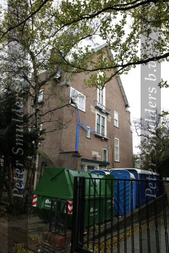 Amsterdam 7 november 2009
Verbouwing van het nieuwe huis van Marco v Basten.
Peter Smulders bv