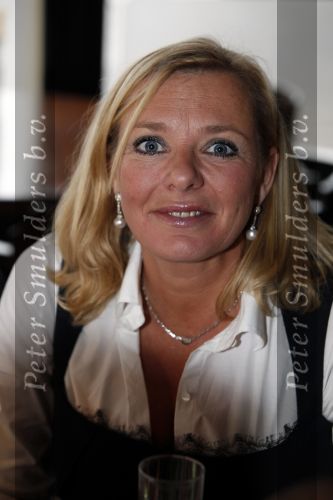 Laren 23 november 2009
Presentatie creme van Nannic. Marijke Kroymans
Peter Smulders bv