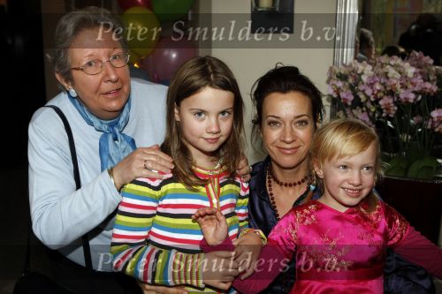 Overveen 18 november 2009
Presentatie cd van K3 met Kristel Josje (nieuw ) en Karen ( zwanger). marjolein keuning met dochters en moeder
Peter Smulders bv