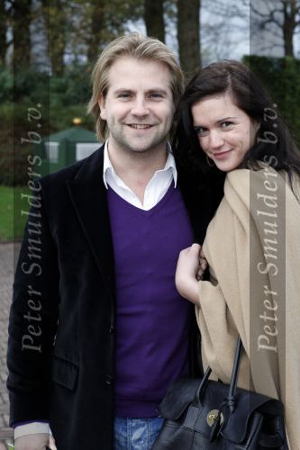Kaatsheuvel 29 november 2009
Presentatie CD Sound of music in het efteling theater. Marly v d Velden met vriend
Peter Smulders bv