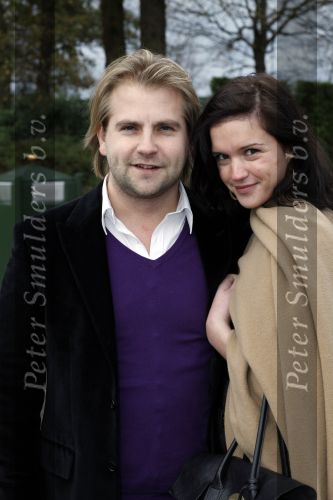Kaatsheuvel 29 november 2009
Presentatie CD Sound of music in het efteling theater. Marly v d Velden met vriend
Peter Smulders bv