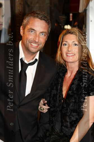 Amsterdam 16 november 2009
Premiere komt een vrouw bij de dochter in Tuschinski. Mathias Scholten met vrouw
Peter Smulders bv