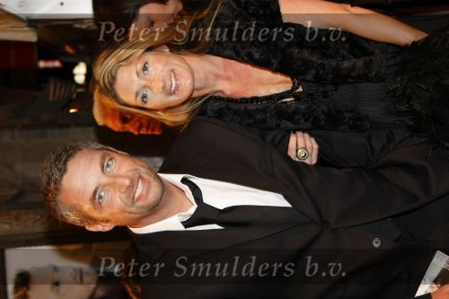 Amsterdam 16 november 2009
Premiere komt een vrouw bij de dochter in Tuschinski. Mathias Scholten met vrouw
Peter Smulders bv