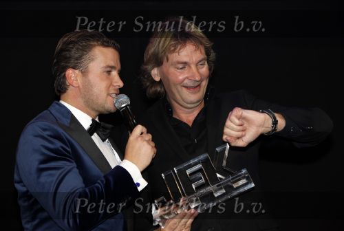 Amsterdam 21 november 2009
Gala van JFK waar de nederlander van het jaar gekozen wordt in de passenger terminal. Matthijs v Nieuwkerk
Peter Smulders bv