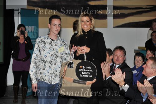 Rotterdam 3 december 2009
Prinses Maxima op bezoek in het Hilton in Rotterdam. Burgemeester Aboutaleb was ook aanwezig.
Peter Smulders bv