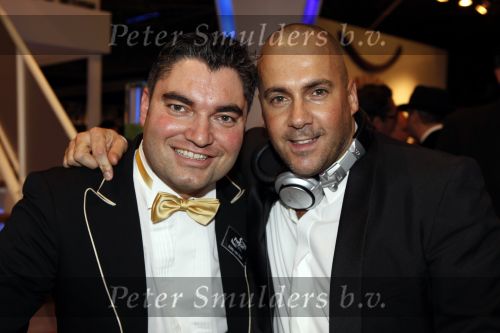 Amsterdam 10 december 2009
VIP avond van de miljonair fair in de RAI. Mental Theo Nabuurs met Eddy v Weel
Peter Smulders bv