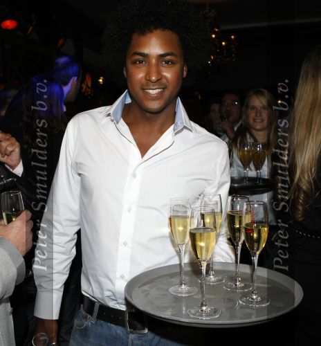 Amsterdam 25 november 2009
Opening grand cafe Players in amsterdam. Norman popstars werkt bij players met duddha to buddha
Peter Smulders bv
