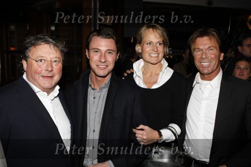 Amsterdam 25 november 2009
Opening grand cafe Players in amsterdam. 
Oger Lusink met zijn ex-vriendin Ceciel Lutke Veldhuis en zoon Martijn Lusink en Peter v Merkenstijn