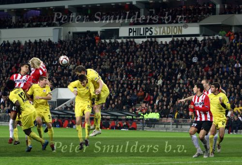 Eindhoven, 3 December 2009
UEFA Europa League PSV-Sparta Praag, eindstand 1-0
Seizoen 2009/2010
Ola Toivonen en Jonathan Reis
Foto Junior Smulders