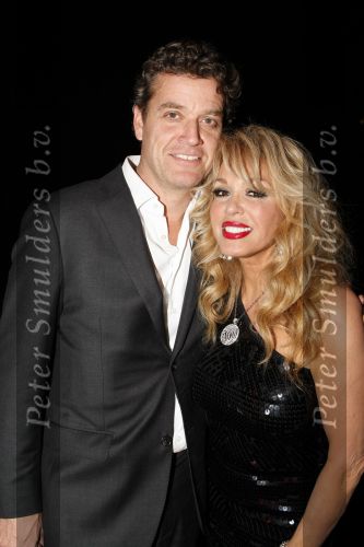 Hilversum 4 december 2009
Opnames live show popstars in studio 22. Patricia Paay met Eric v Stade
Peter Smulders bv