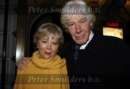 Amsterdam 11 november 2009
Paul v Vliet met zijn vrouw bij premiere carre.
Peter Smulders bv