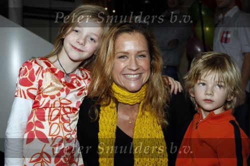 Overveen 18 november 2009
Presentatie cd van K3 met Kristel Josje (nieuw ) en Karen ( zwanger). paulien Huizinga met Myrthe en Pieter
Peter Smulders bv