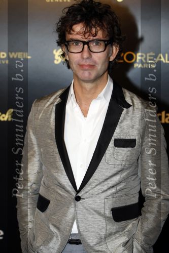 Amsterdam 19 november 2009
Prix de la mode in het rijksmuseum. piet paris
Peter Smulders bv