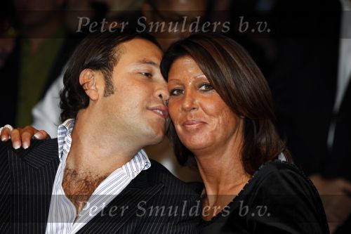 Amsterdam 9 november 2009
LAF Life after Football beurs  in de beurs van Berlage. Rachel hazes met vriend Niccolo Armaroli
Peter Smulders bv