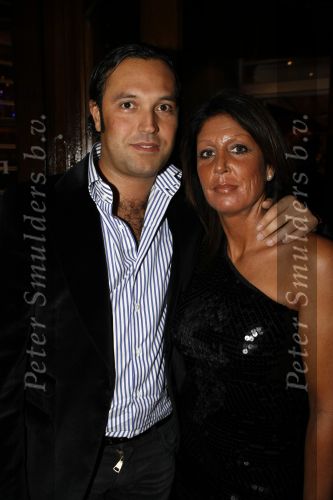 Amsterdam 25 november 2009
Opening grand cafe Players in amsterdam. Rachel Hazes met vriend en Andre Jr
Peter Smulders bv