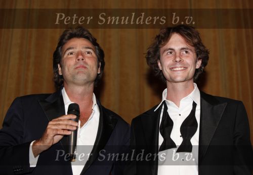 Amsterdam 16 november 2009
Premiere komt een vrouw bij de dochter in Tuschinski.  Reinout Oerlemans
Peter Smulders bv