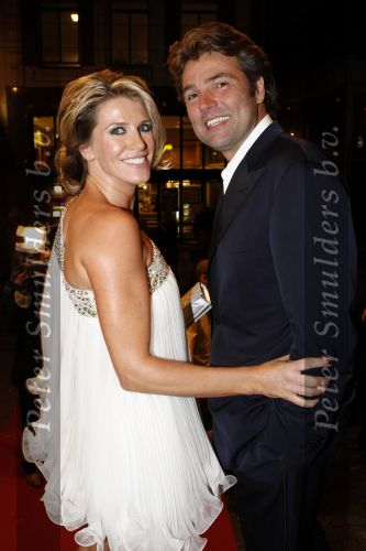 Amsterdam 16 november 2009
Premiere komt een vrouw bij de dochter in Tuschinski. Reinout en Danielle Oerlemans
Peter Smulders bv