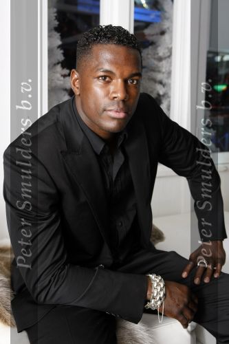 Amsterdam 18 november 2009
Esquire best geklede man van Nederland verkiezing. Remy Bonjasky met Buddha to Buddha armband
Peter Smulders bv