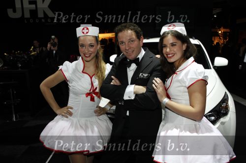 Amsterdam 10 december 2009
VIP avond van de miljonair fair in de RAI. Robert Leroy met zusters op Infinity
Peter Smulders bv
