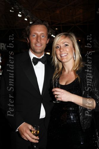 Amsterdam 10 december 2009
VIP avond van de miljonair fair in de RAI. Sarah Lefeber met ex Frederique Huydts
Peter Smulders bv