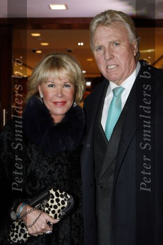 Amsterdam 1 december 2009
Opening Tiffany\'s winkel in de pc hooftstraat. Sheila de Vries met man
Peter Smulders bv