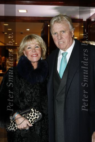 Amsterdam 1 december 2009
Opening Tiffany\'s winkel in de pc hooftstraat. Sheila de Vries met man
Peter Smulders bv