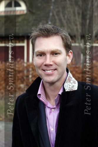 Kaatsheuvel 29 november 2009
Presentatie CD Sound of music in het efteling theater. Sipke Jan Bousema met vriend Willem
Peter Smulders bv