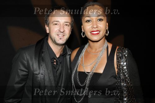 Amsterdam 10 december 2009
VIP avond van de miljonair fair in de RAI. Sylvia de ex vrouw van Wim Kieft met vriend
Peter Smulders bv