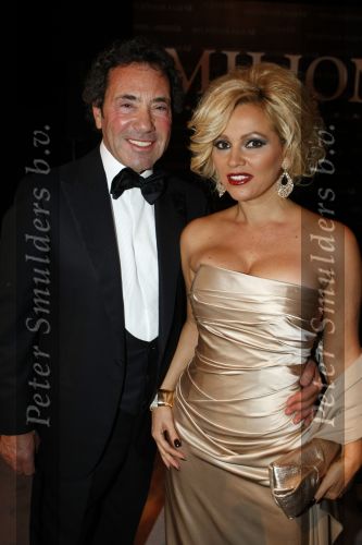 Amsterdam 10 december 2009
VIP avond van de miljonair fair in de RAI. Tatjana met Ronnie Rosenbaum
Peter Smulders bv
