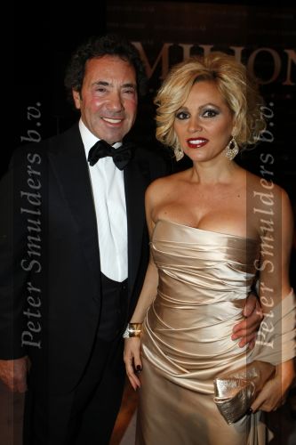 Amsterdam 10 december 2009
VIP avond van de miljonair fair in de RAI. Tatjana met Ronnie Rosenbaum
Peter Smulders bv